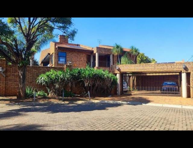 4 BEDROOM HOUSE FOR SALE IN MEYERSDAL